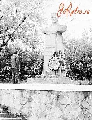 Броды - Памятник Николаю Кузнецову