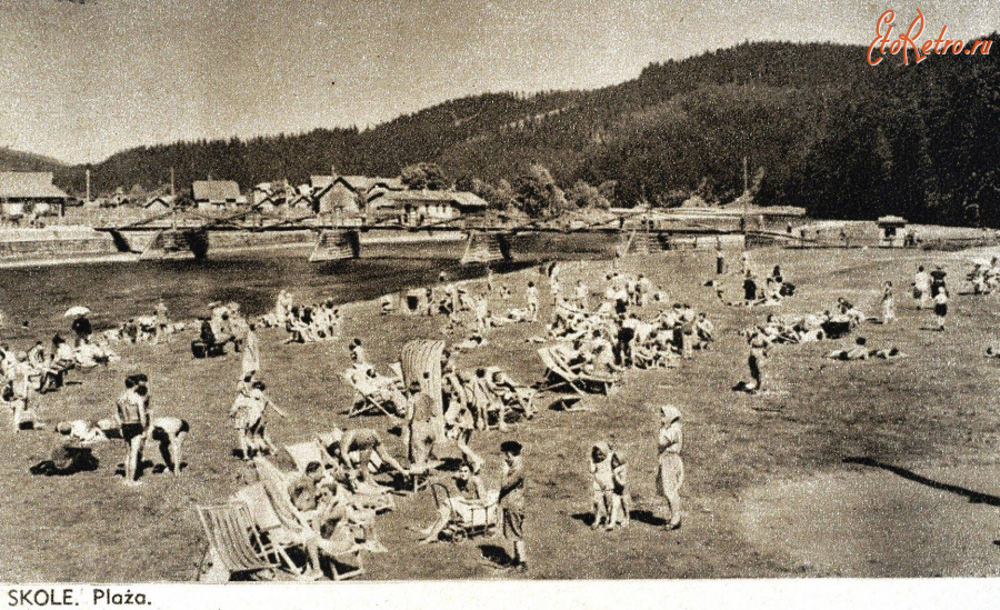 Сколе - Сколе.  Пляж над річкою Опір.