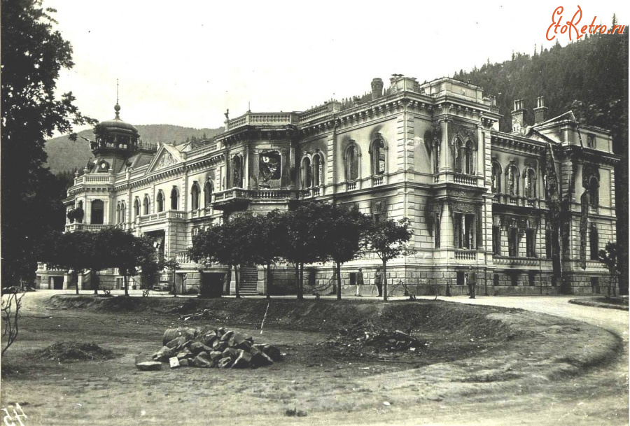 Сколе - Сколе-Демня. Палац баронів Гредель.