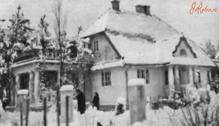 Брюховичи - Брюховичі.  Вілла Генрика Заремби зимою.