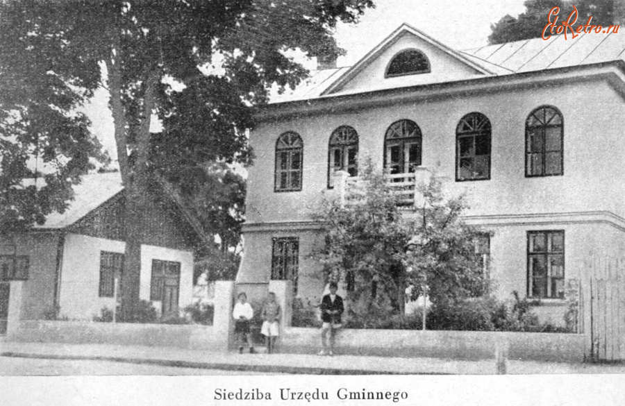 Брюховичи - Брюховичі. Резеденція міської управи.