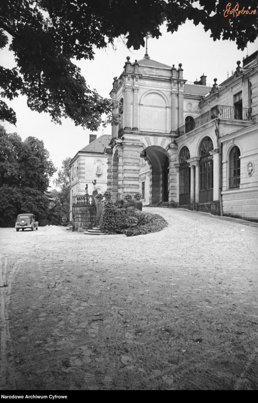 Раздол - Роздол.  Палац Ланцкоронських.