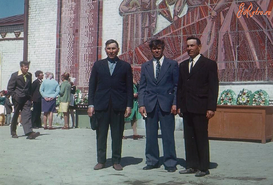 Волгоградская область - Станица Усть-Бузулукская. Празднование Дня Победы.