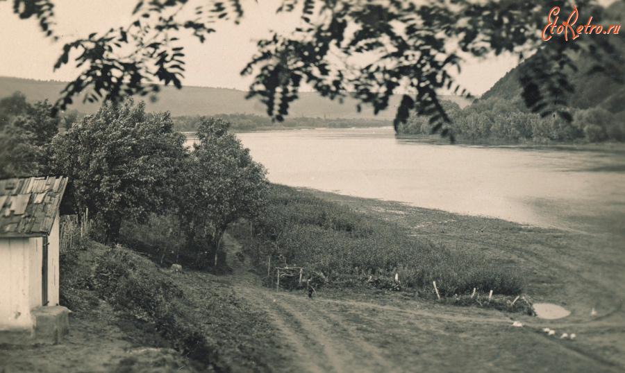 Залещики - Заліщики.  Ріка Дністер.