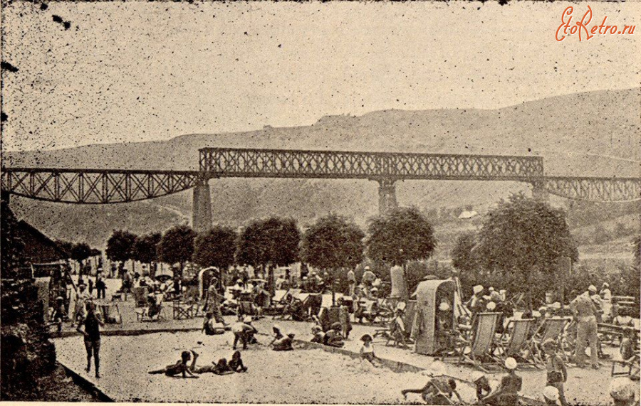 Залещики - Заліщики.   Пляж.