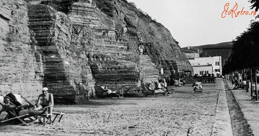 Залещики - Заліщики  над Дністром. Сонячний пляж.