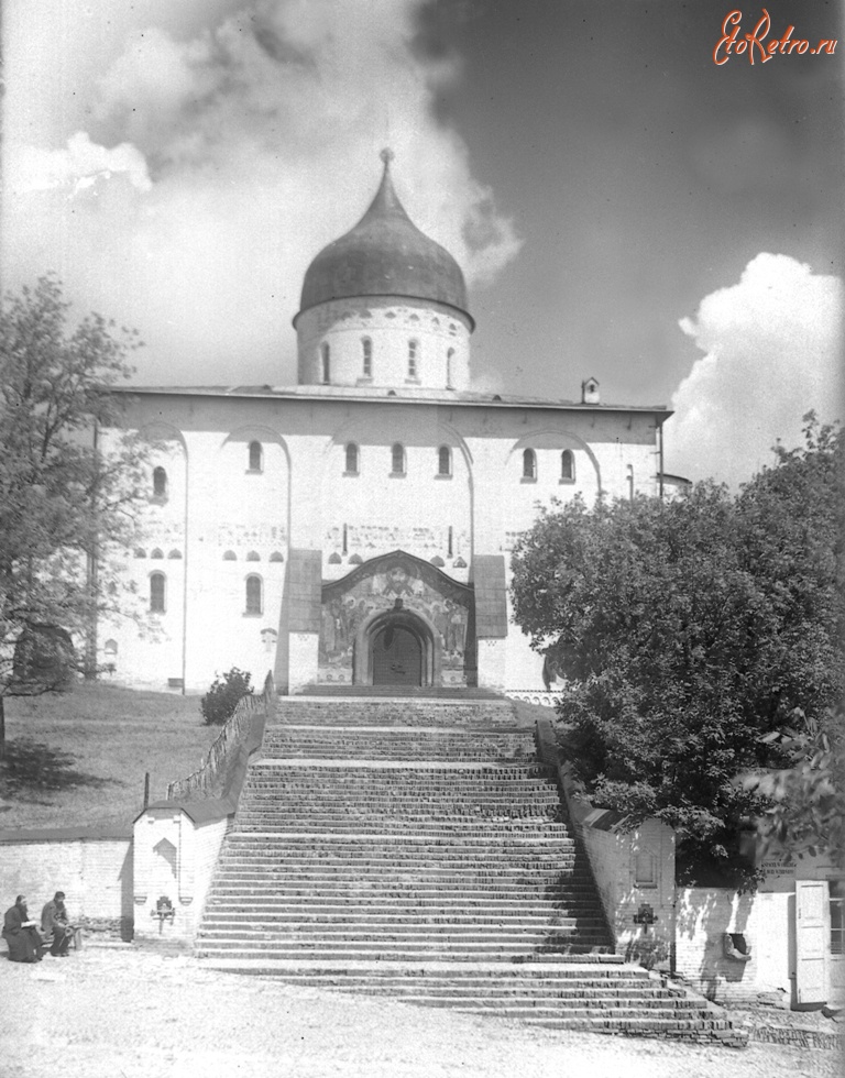 Почаев - Почаевская Лавра.