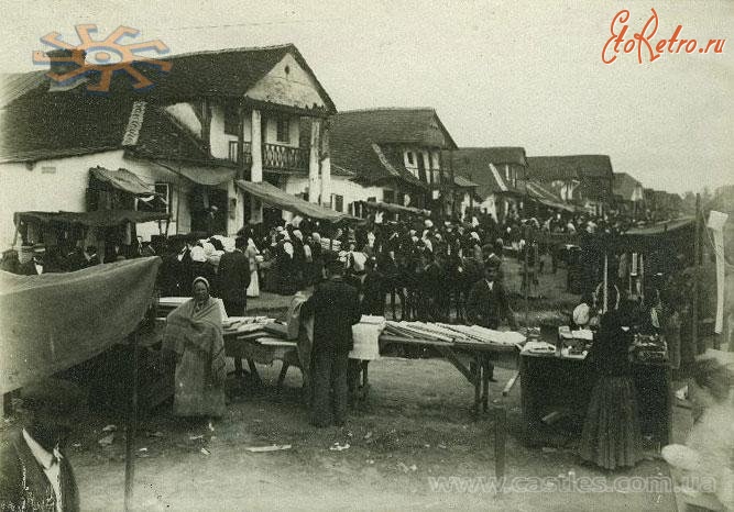 Дунаевцы - Старі  Дунаївці. Торговий ринок.