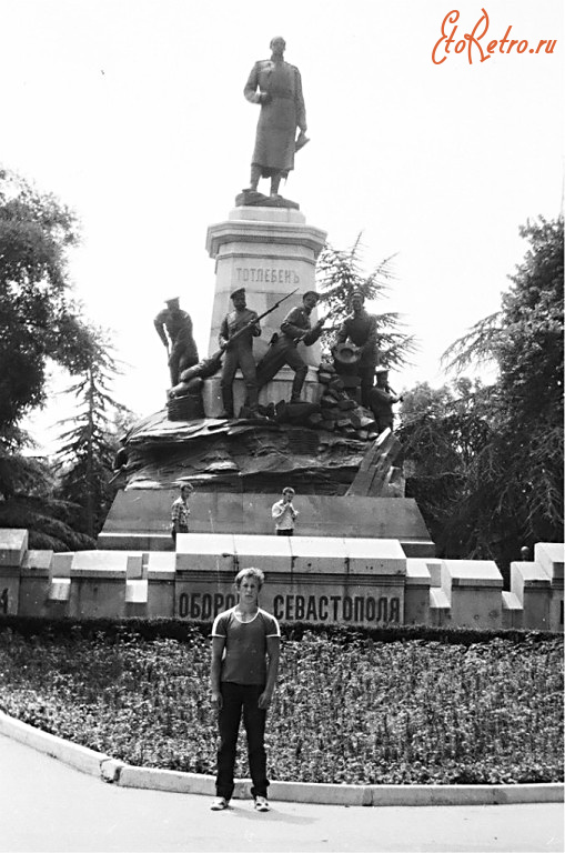 Севастополь - Памятник Э. И. Тотлебену.
