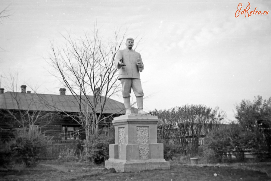 Вологда - Памятник И. В. Сталину