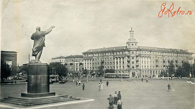 Воронеж - Памятник Ленину