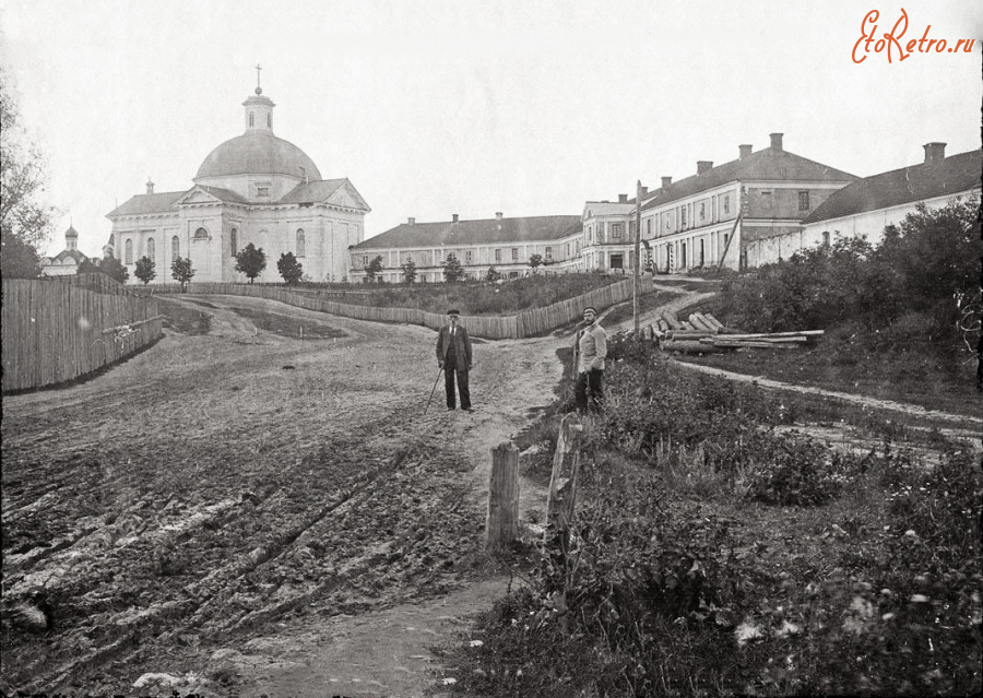 Щучин - Монастырь пиаров. Костел Святой Терезы.