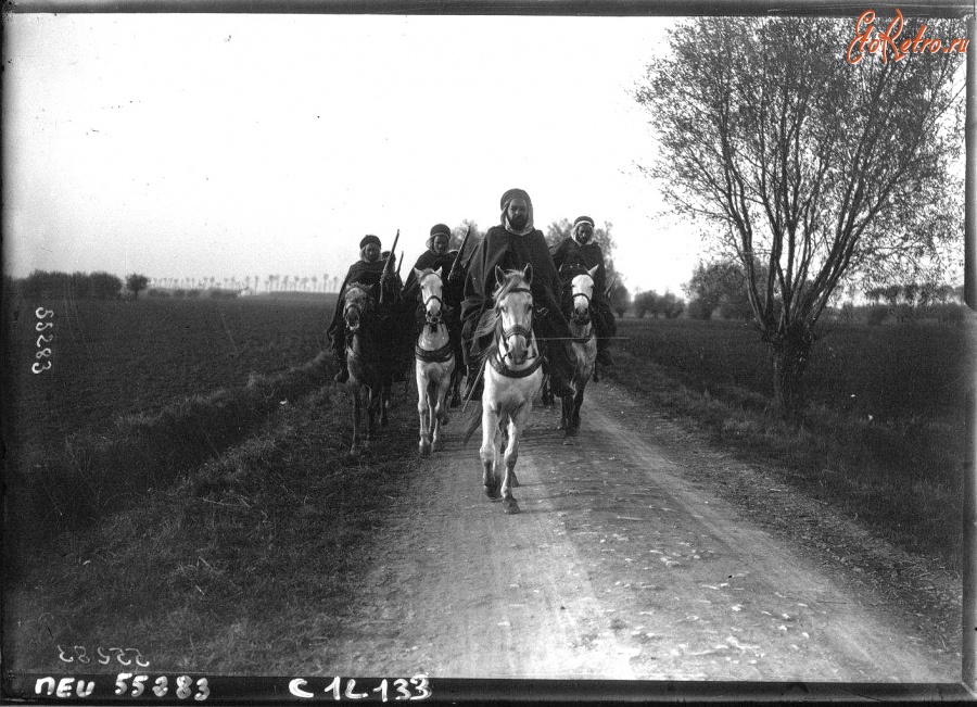 Бельгия - Кавалерийский патруль марокканских спаги, 1915