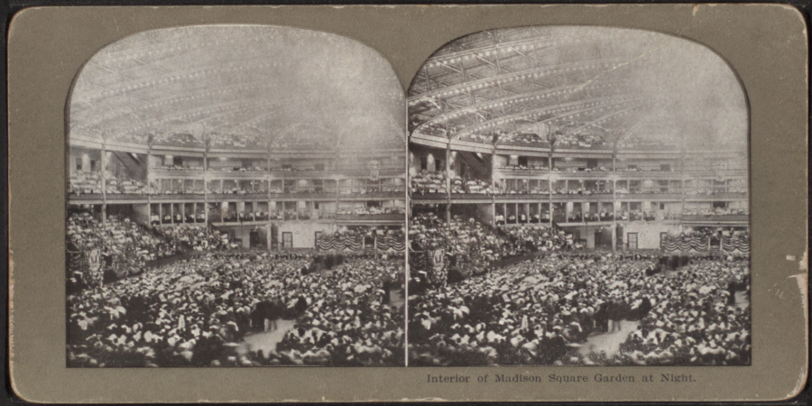 Нью-Йорк - Interior of Madison Square Garden США , Нью-Йорк (штат) , Нью-Йорк , Манхеттен