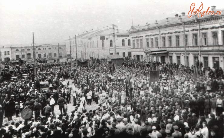 Самара - Самара. Демонстрация на Алексеевской площади (площадь Революции)