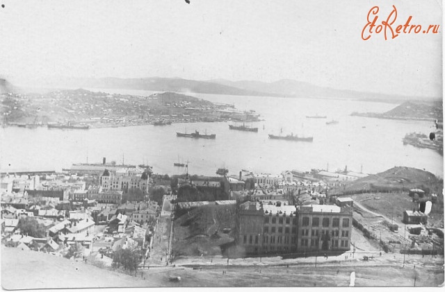 Владивосток - Вид на бухту Золотой Рог. 1933