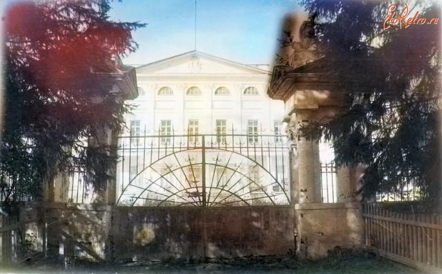 Дубровицы - Въездные ворота в усадьбу Дубровицы