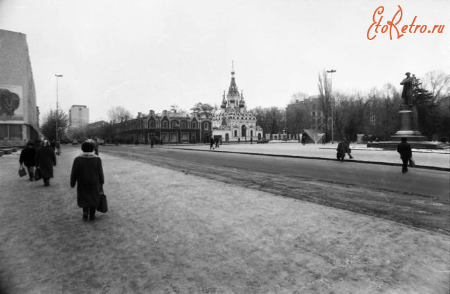 Саратов - Площадь Чернышевского