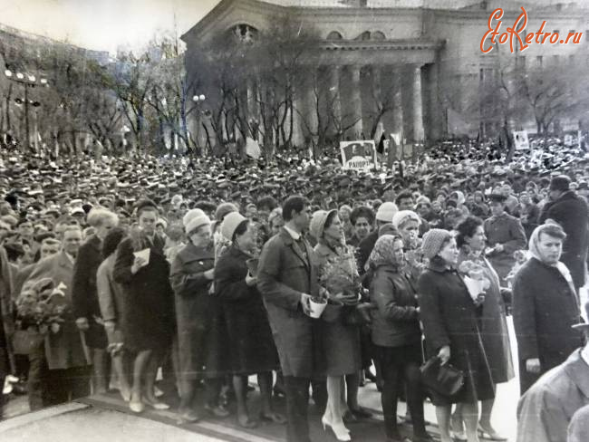 Саратов - На открытии памятника В.И.Ленину