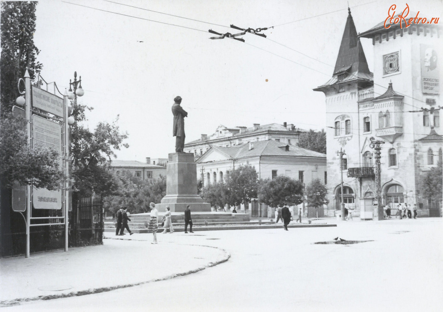 Саратов - Площадь Кирова (Чернышевского)