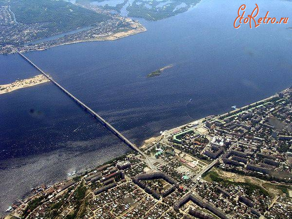 Саратов - Волга,мост с вертолета