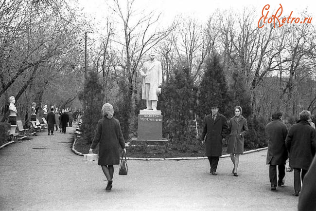 Саратов - В парке Липки