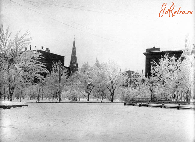 Саратов - Сквер перед городским театром