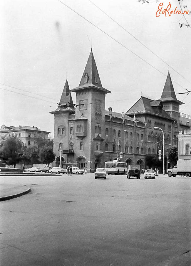 Саратов - Площадь Чернышевского