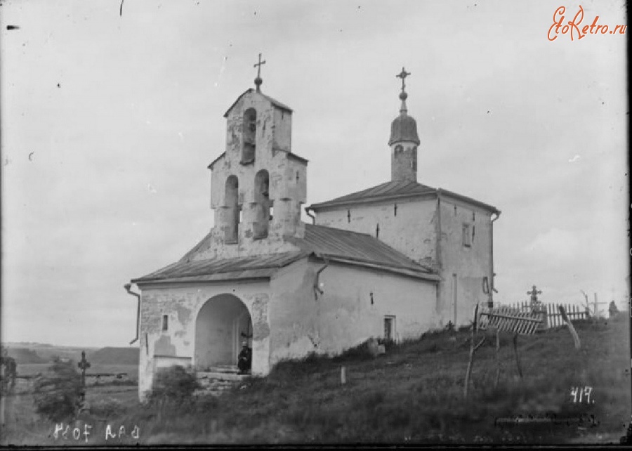 Изборск - Изборск Никольская церковь на Труворовом городище  Общий вид