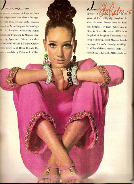 Ретро мода - Женственный костюм 60-х