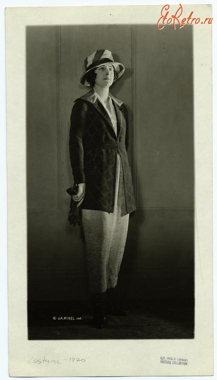 Ретро мода - Костюм 1920-1929. Узорчатый жакет и шляпа в полоску