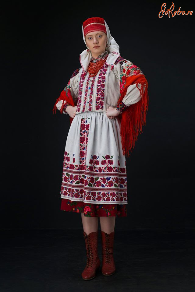 Ретро мода - Український народний одяг.  Львівська  область.