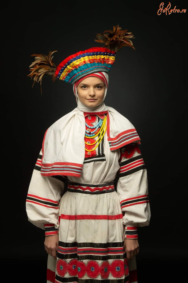 Ретро мода - Український народний одяг.  Волинська  область.