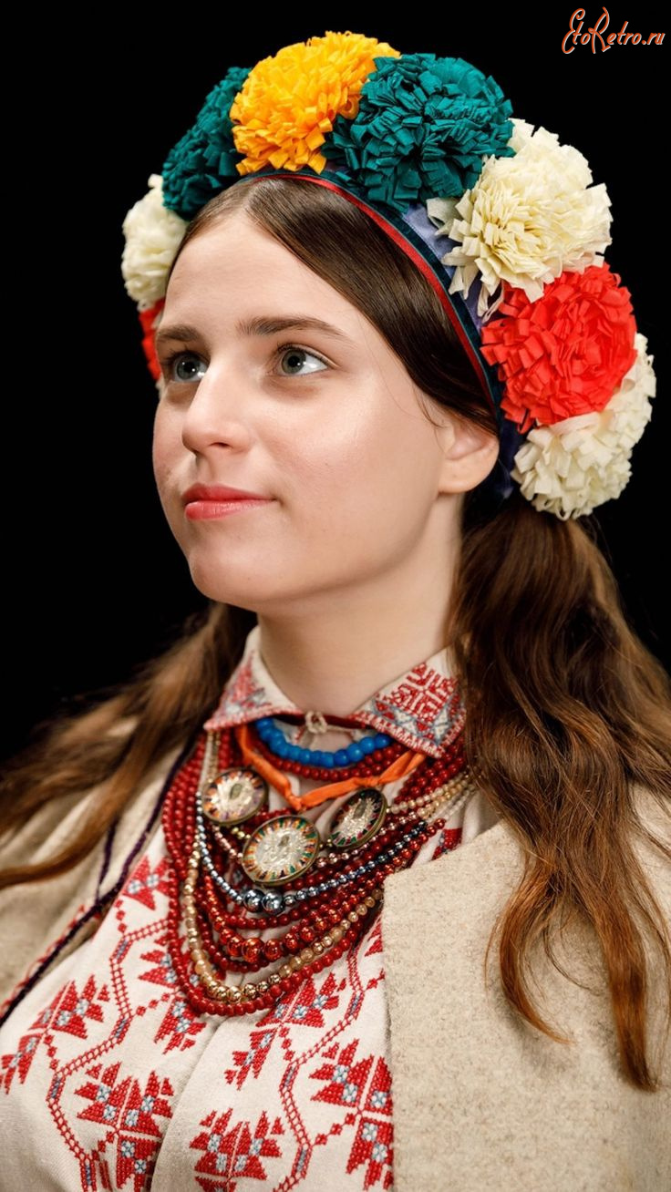 Ретро мода - Український народний одяг.  Рівненська  область.