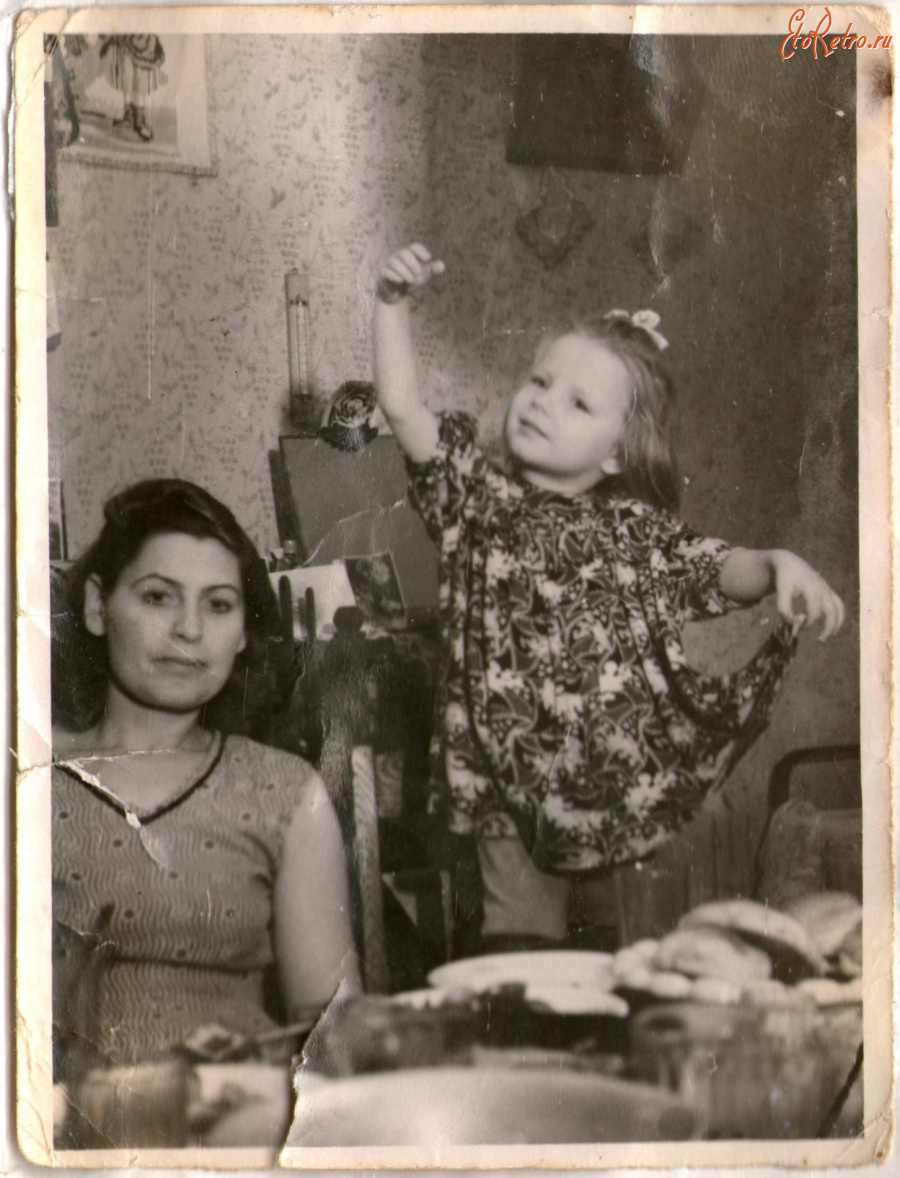 Ретро мода - Девочка Люда