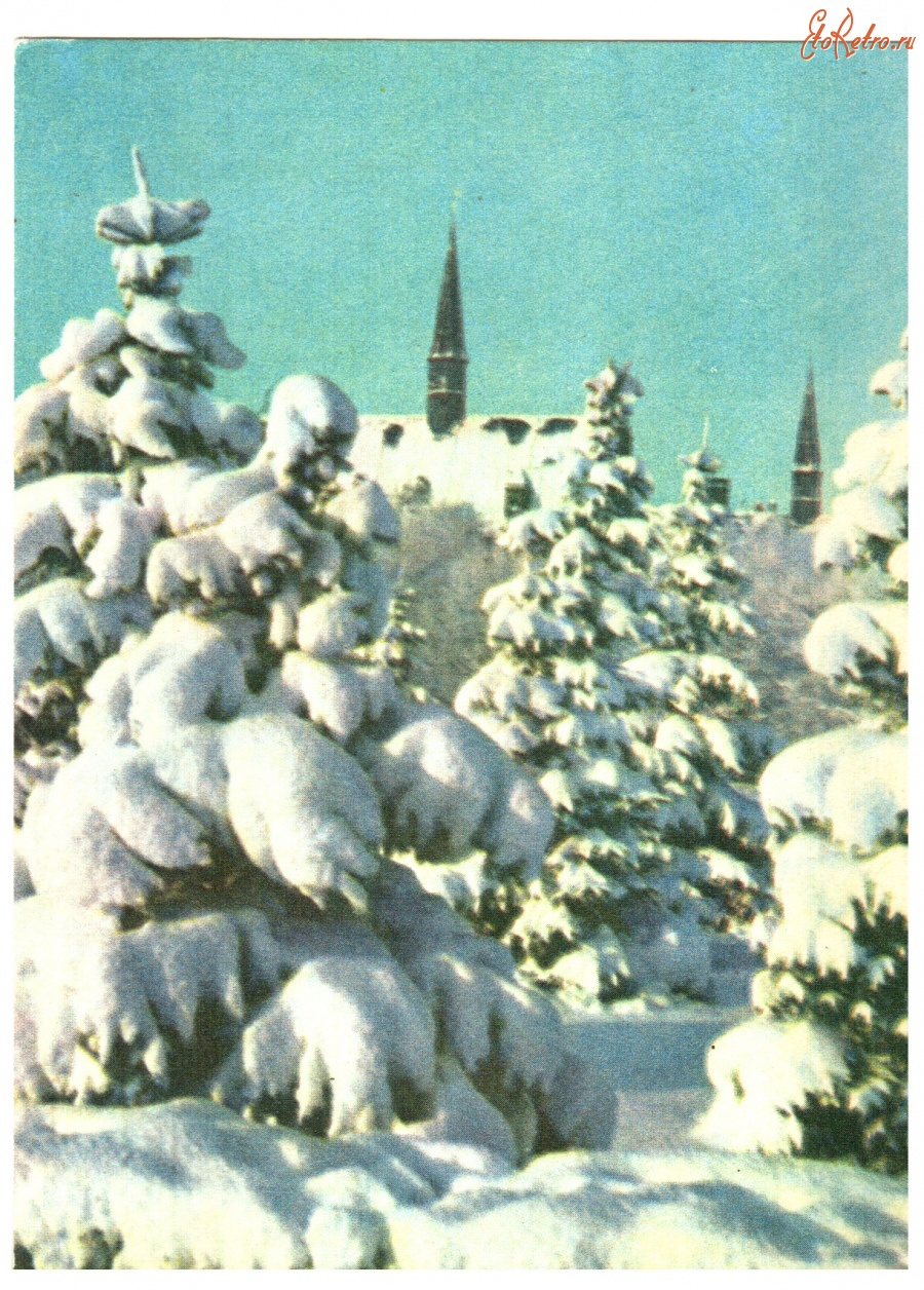 Ретро открытки - Площадь коммунаров в зимнем наряде