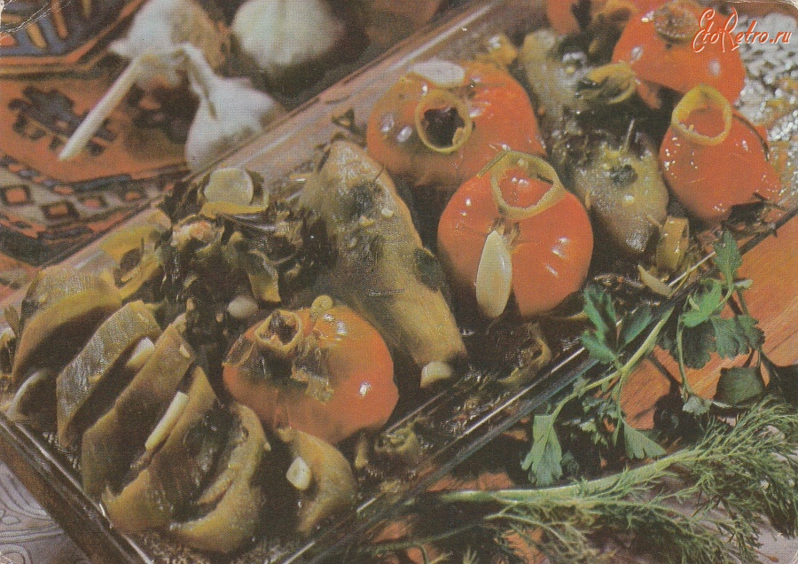 Ретро открытки - Маринованные помидоры с баклажанами.