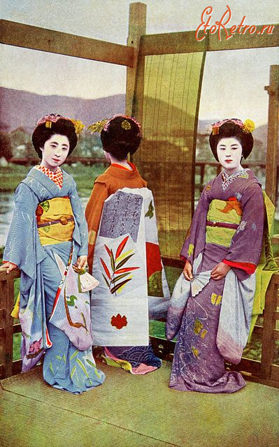 Ретро открытки - Три японки із Киото.
