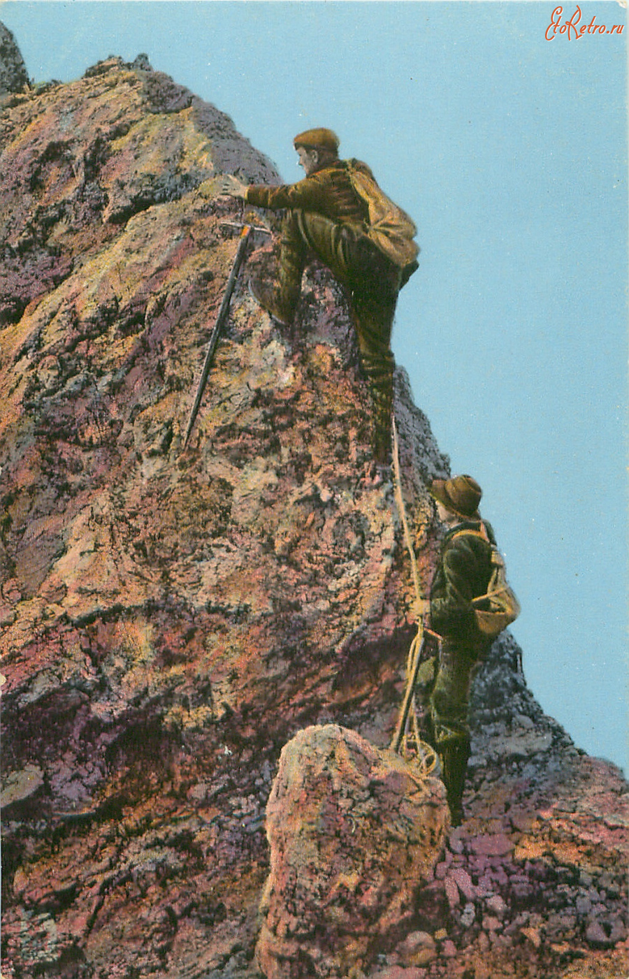 Ретро открытки - На скальном гребне в Доломитовых Альпах