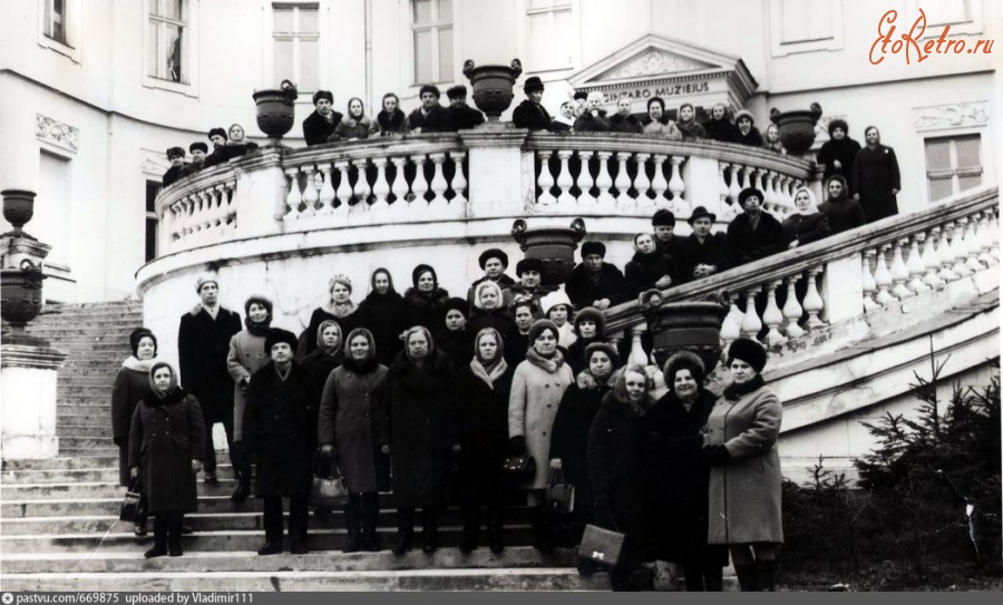 Литва - Паланга.У музея янтаря