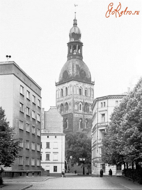 Рига - Домский собор со стороны Музейной улицы