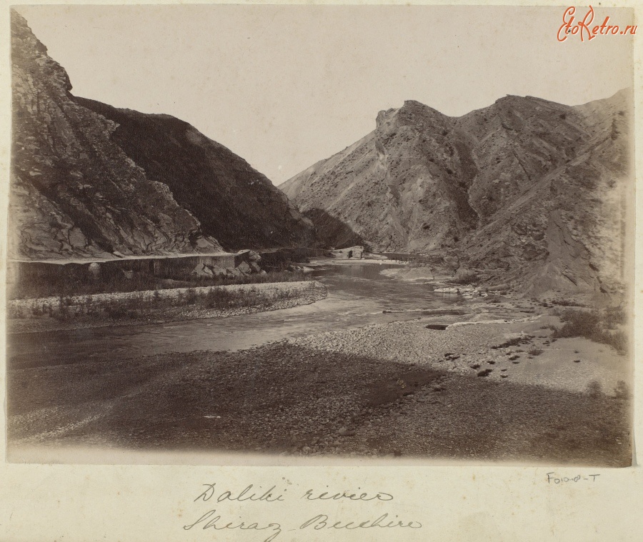 Иран - Река Далики и горы в Шираз-Бушере