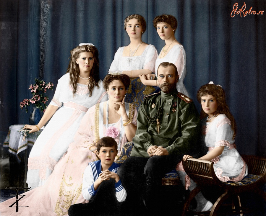 Ретро знаменитости - Семья императора Николая II. 1913.