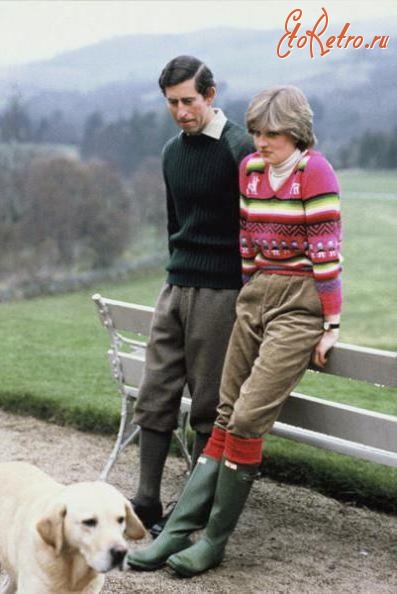Ретро знаменитости - Принц Чарльз и Диана Спенсер (будущая принцесса Диана).
