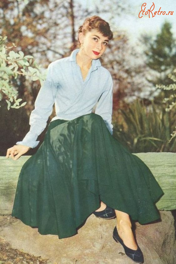 Ретро знаменитости - Одрі  Гепберн  (1929-1993) - американська акторка, Звізда Голлівуду, фотомодель.