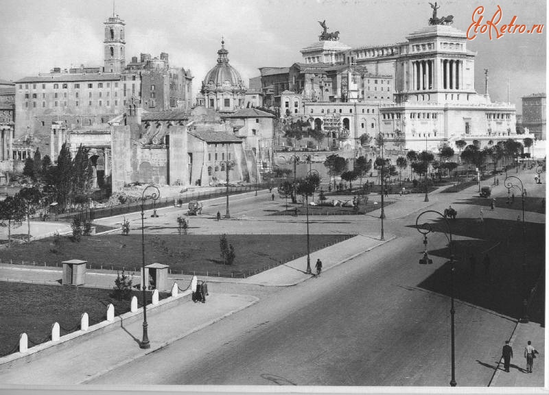 Рим - Via dei Fori imperiali Италия , Лацио , Провинция Рим , Рим