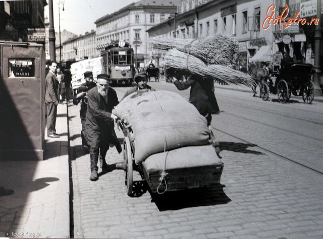 Варшава - Варшава у 1930-х роках.