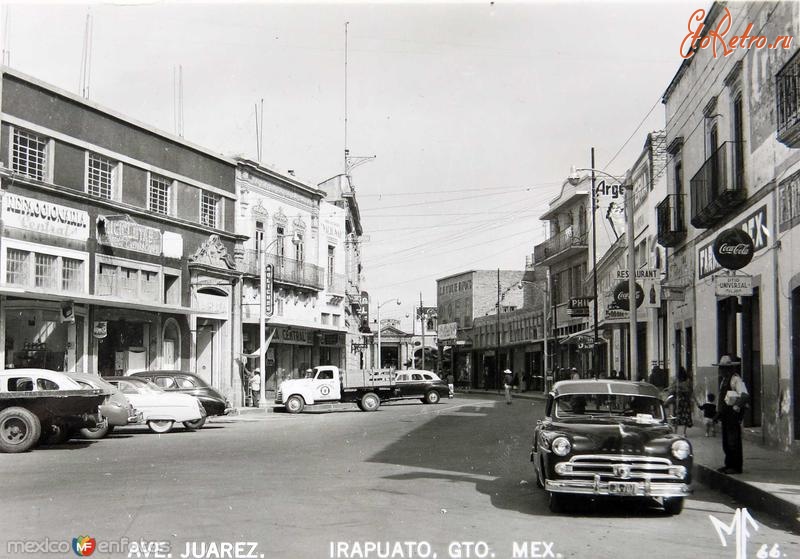 Мексика - Ирапуато.  Улица города.
