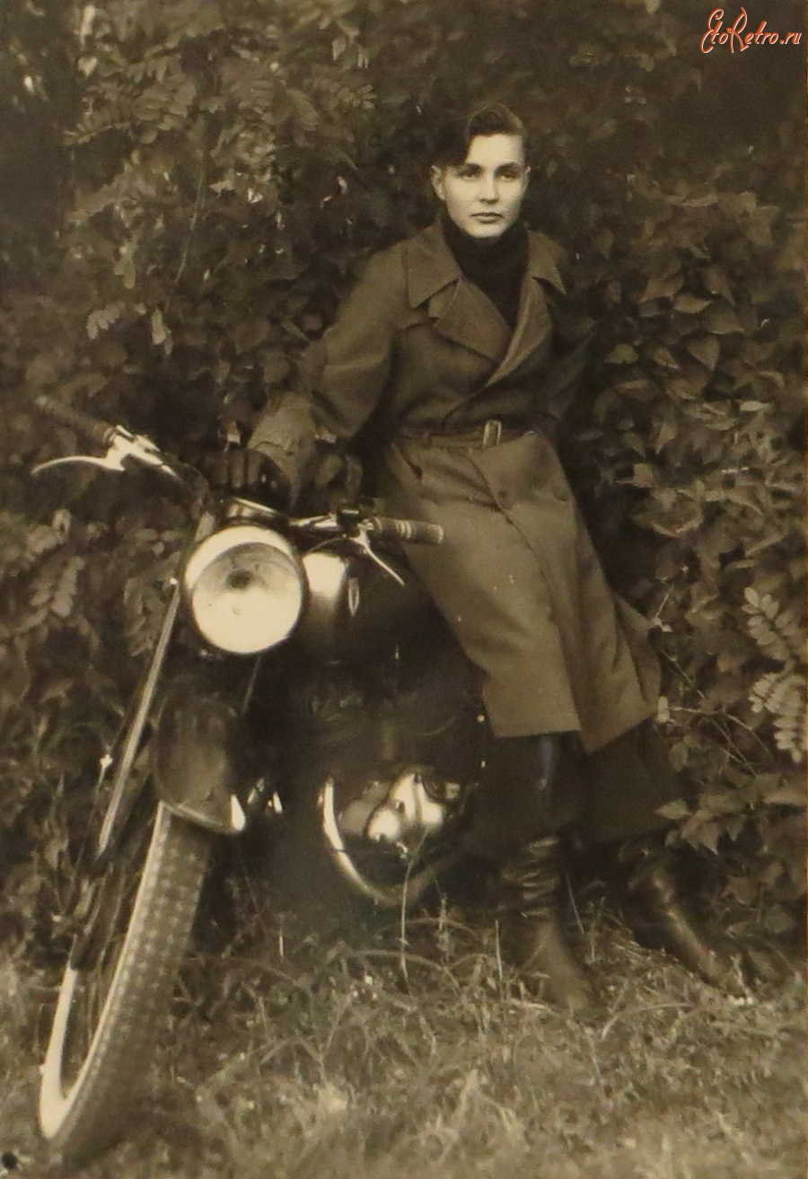 Брест - байкер из 1948