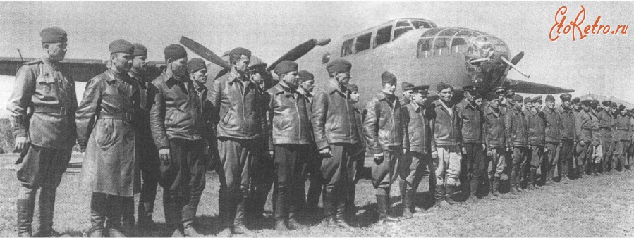 Авиация - Начало лётного дня перегоночного авиаполка. Самолёт В-25. Алсиб, 1943-1945